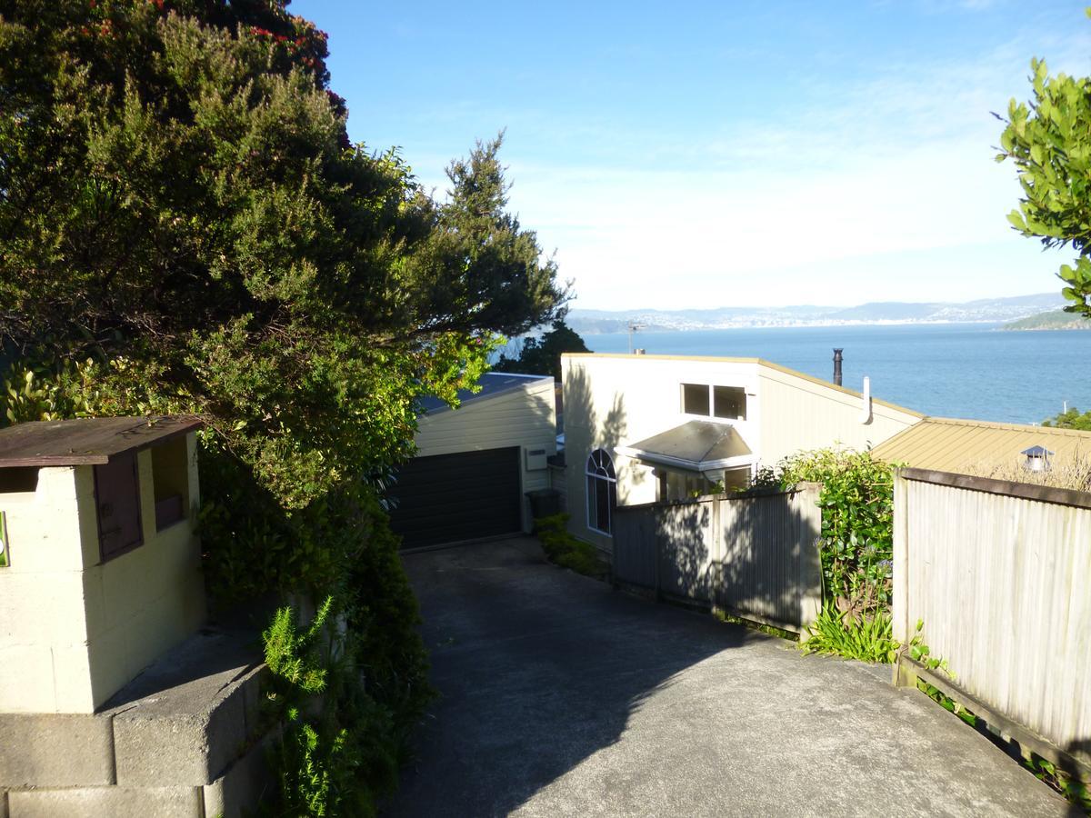 Bed and Breakfast Breakaway At York Bay Days Bay Екстер'єр фото